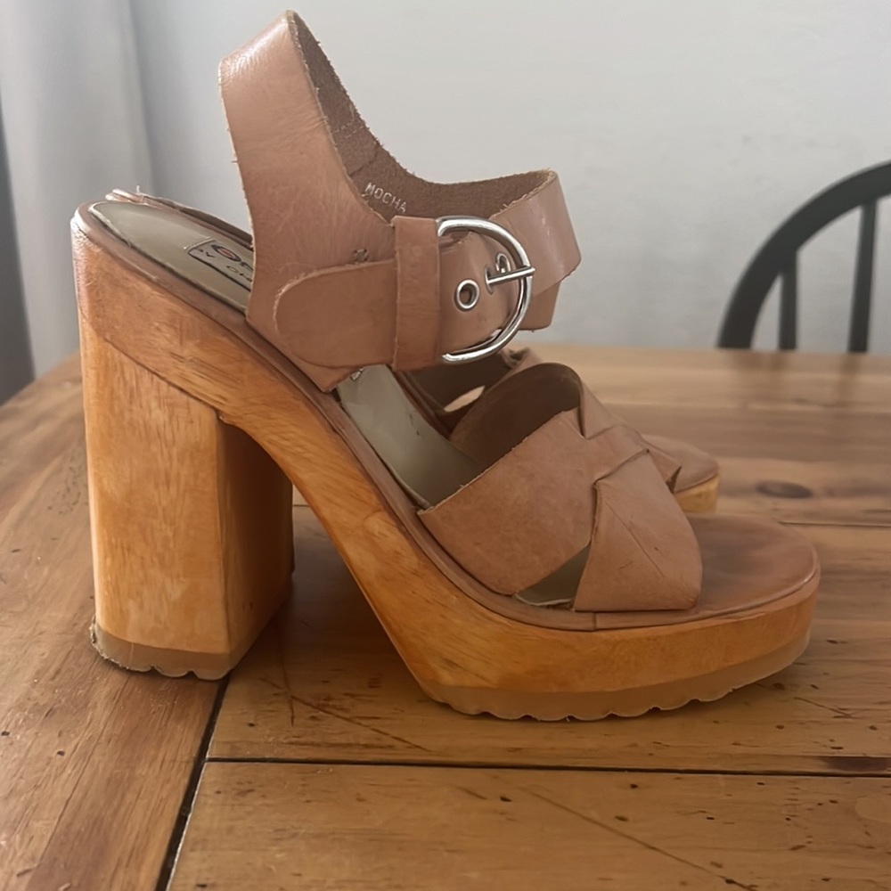 Chinese Laundry sandal size 7 - Picture 2 of 11